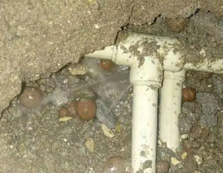 新荣卫生间测漏